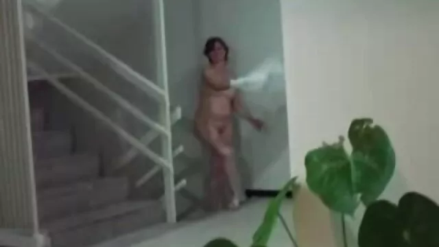 彼女の息子の三つは奪われ、病気の暗い性交しました アダルト 動画 女性 の ため の