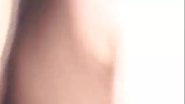 あなたの愛の猫にビートスティックを置く 女 の アダルト 動画