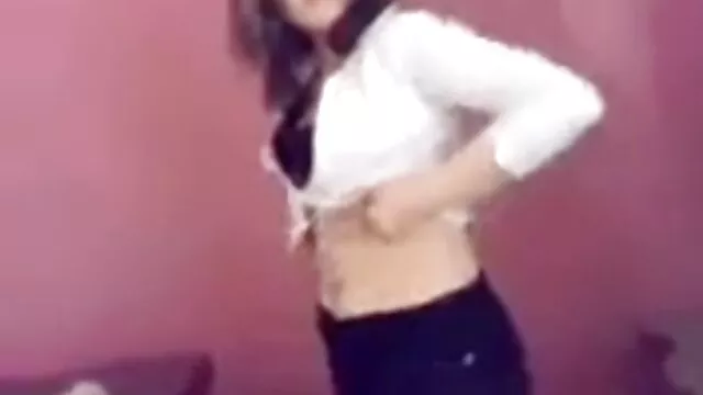 18歳の少女の拒絶または感染 アダルト 動画 女性