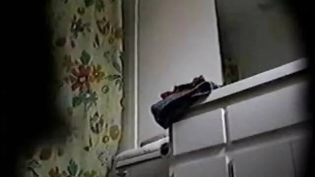 あなたの彼氏は薄いプールを取り、すぐに肛門にあります 女性 の ため の アダルト 動画 無料