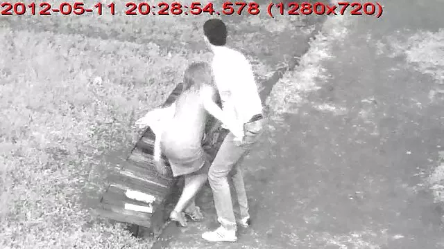 同時にロボットモンスターは、あまりにもすべての穴や木箱に女性を脱出します 女性 が 見る エロ サイト