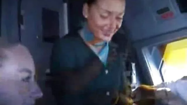 この魅力的な女の子は邪悪な男に殴られました アダルト 女性 無料 動画